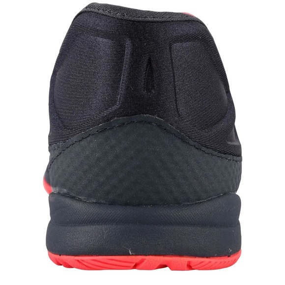 New Balance Minimus low-profile shoe - Picture 3 of 11